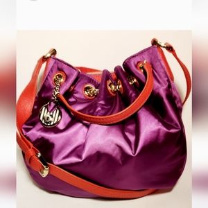 ❤️💜Henri Bendel Jetsetter Drawstring Satchel❤️💜 purple& pink with strip